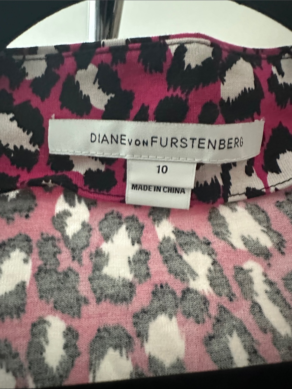 Diane Von Furstenberg Pink and Black Leopard Print Long Sleeve Wrap Dress - Picture 2 of 3